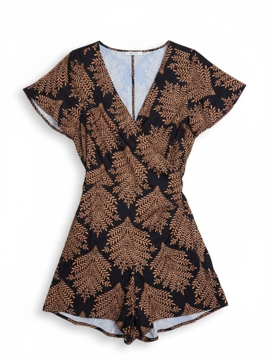Cupshe Pants - Cupshe Black and Orange Leaf Print Wrap Romper – Size Medium